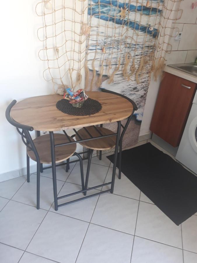 Studio Ap ,Nini' Supetar Extérieur photo